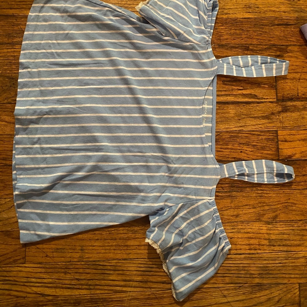 AE shoulder top